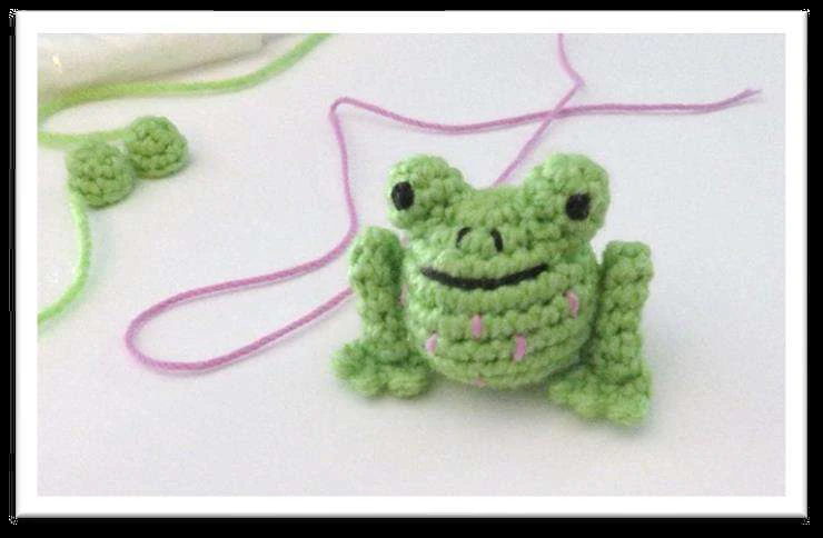 Frog Play Set visual from source page 3