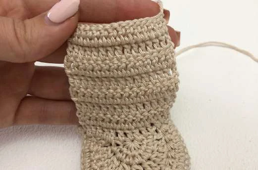 Baby Shoes visual from source page 6
