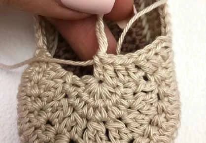 Baby Shoes visual from source page 6