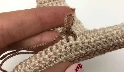 Baby Shoes visual from source page 7