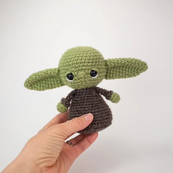 Baby Yoda inspired fan art visual from source page 5