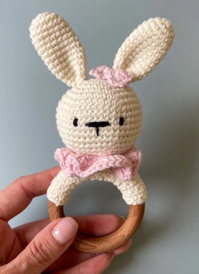 Bunny Rattle with Teether Ring visual from source page 10