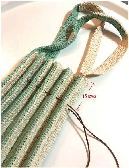 Accordion Bag visual from source page 8