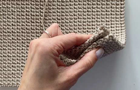 Bag Crossbody visual from source page 10