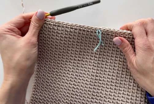 Bag Crossbody visual from source page 11