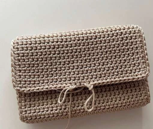 Bag Crossbody visual from source page 11