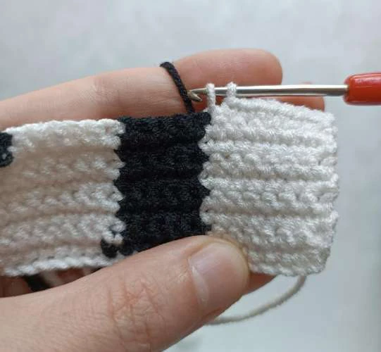 Cat bag crochet visual from source page 5