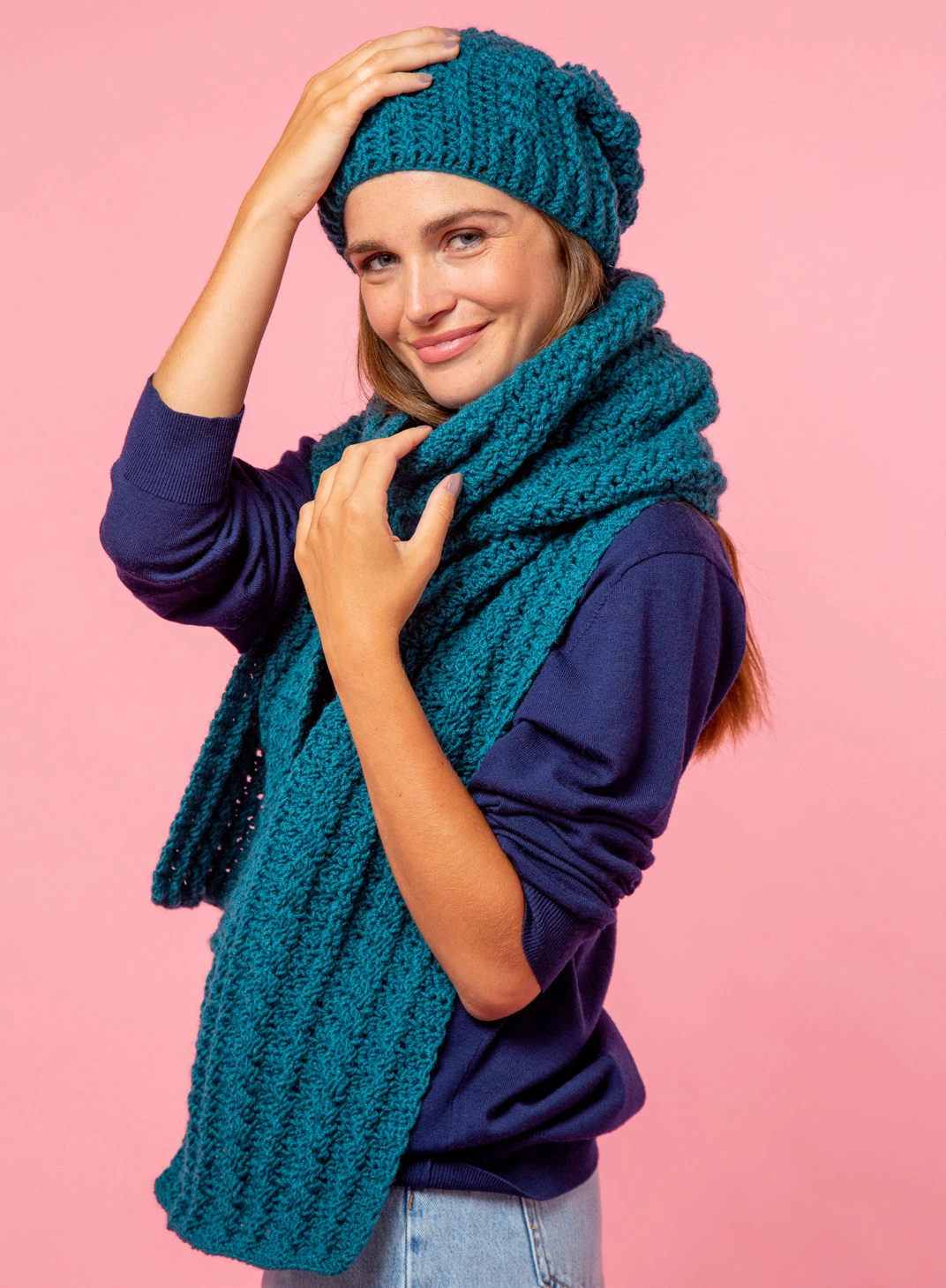 Cinnamon Swril Hat & Scarf Set visual from source page 4