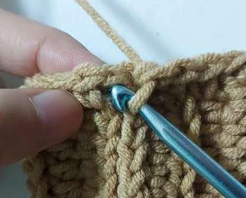 Colorblock Cardigan visual from source page 11