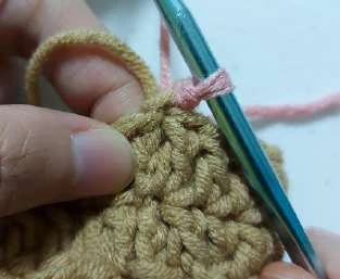 Colorblock Cardigan visual from source page 5