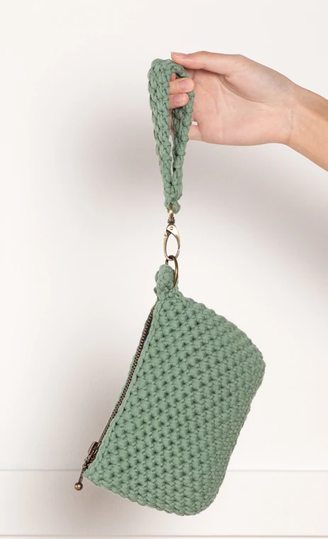 CROCHET BAGS MAKER TRIO visual from source page 1