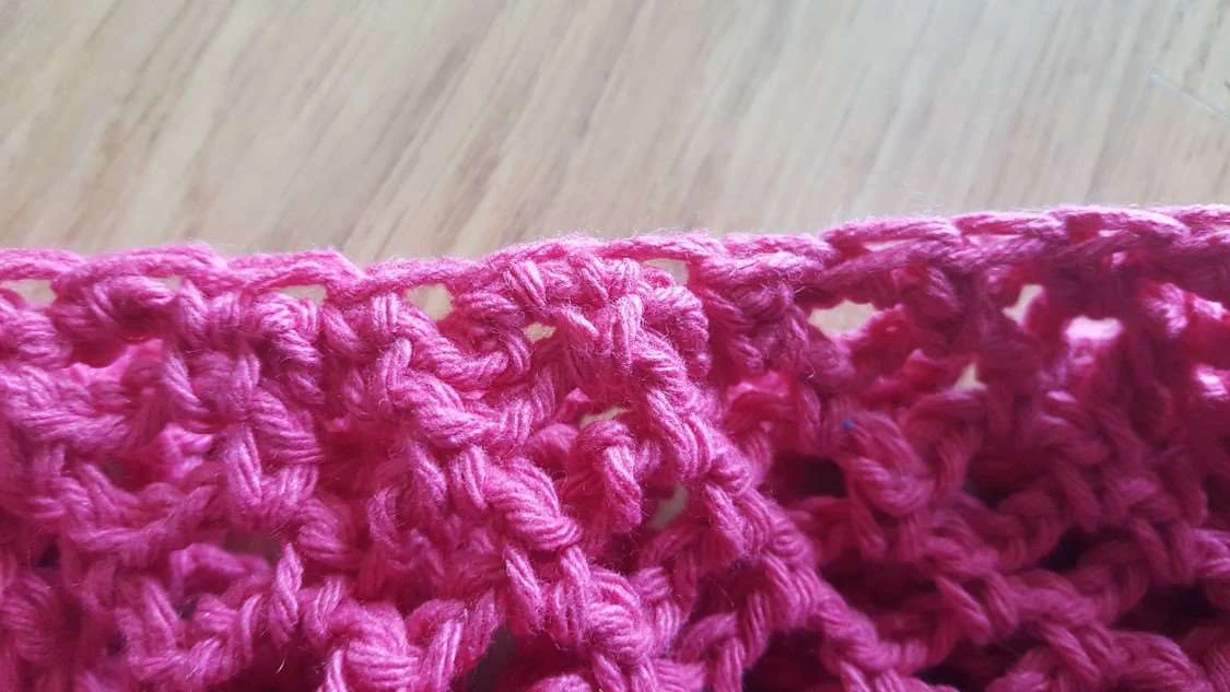 Crochet market bag visual from source page 12
