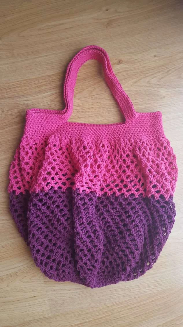 Crochet market bag visual from source page 16