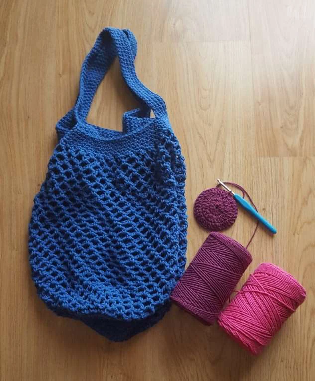 Crochet market bag visual from source page 4