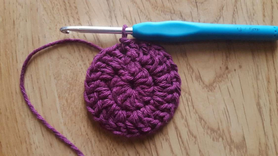 Crochet market bag visual from source page 5