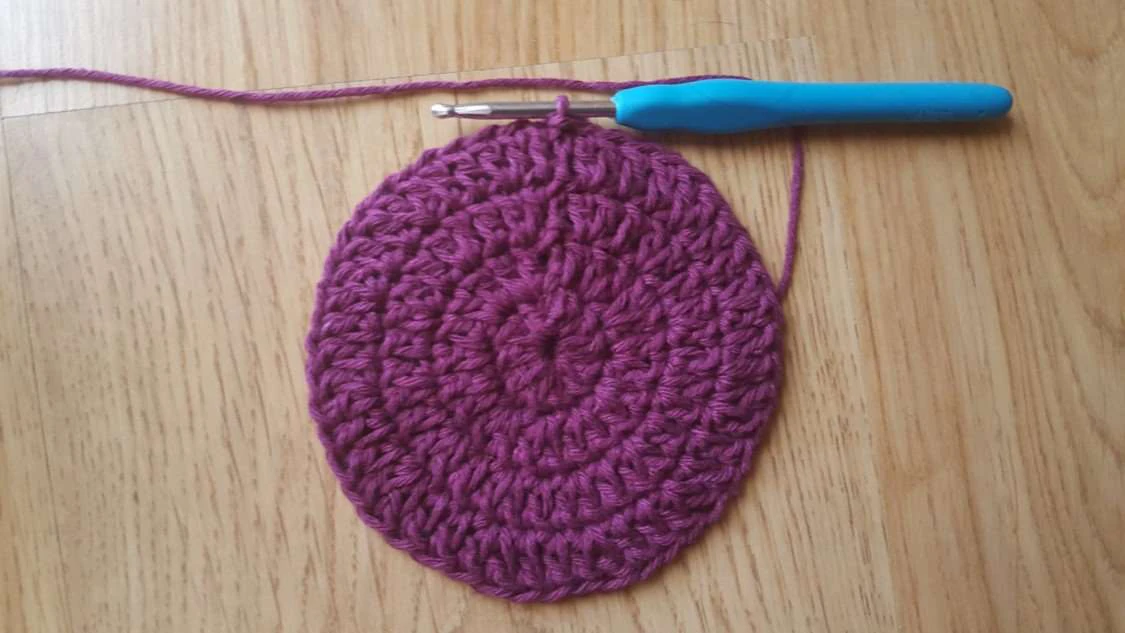 Crochet market bag visual from source page 6