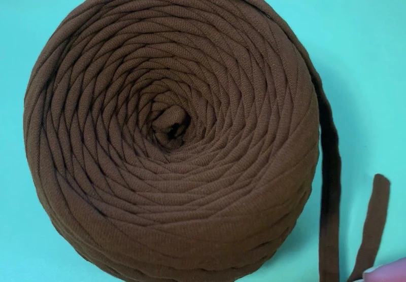 DIY Round bag with t shirt yarn visual from source page 2