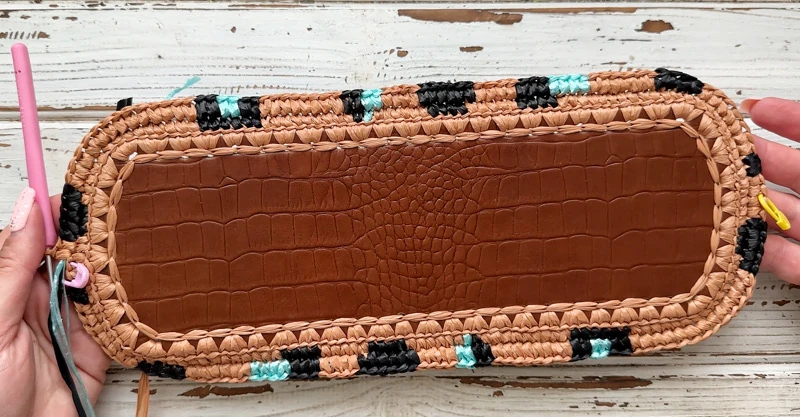 DIYLeopardtote visual from source page 9