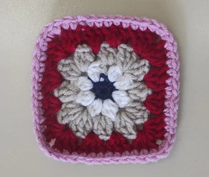 Granny Square Purse Pattern Bag visual from source page 5