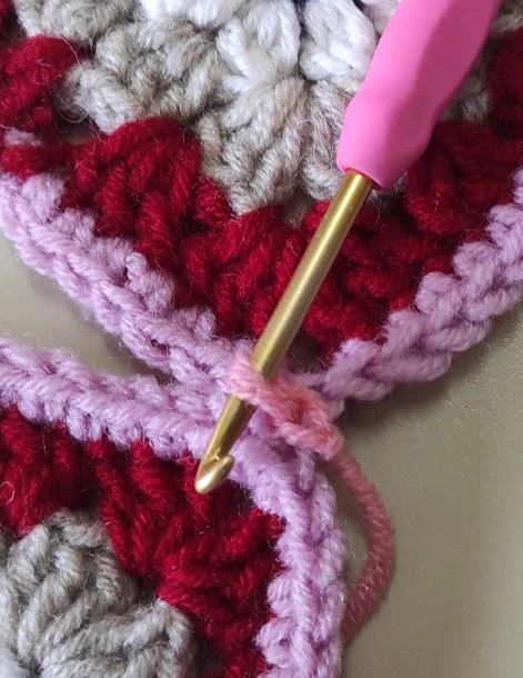 Granny Square Purse Pattern Bag visual from source page 8