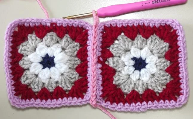Granny Square Purse Pattern Bag visual from source page 8