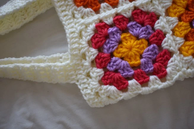 Granny Square Tote Bag visual from source page 5