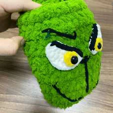 Grinch Slippers visual from source page 5
