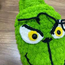 Grinch Slippers visual from source page 5