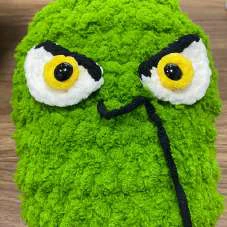 Grinch Slippers visual from source page 5