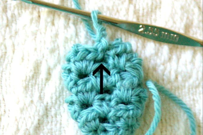 Handy Dandy Lip Balm Holder visual from source page 1
