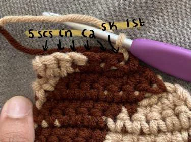 Heart shoulder bag visual from source page 9