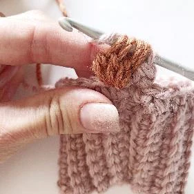 Horizon Fingerless Gloves visual from source page 2