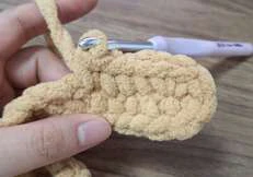 Reindeer Slippers visual from source page 2