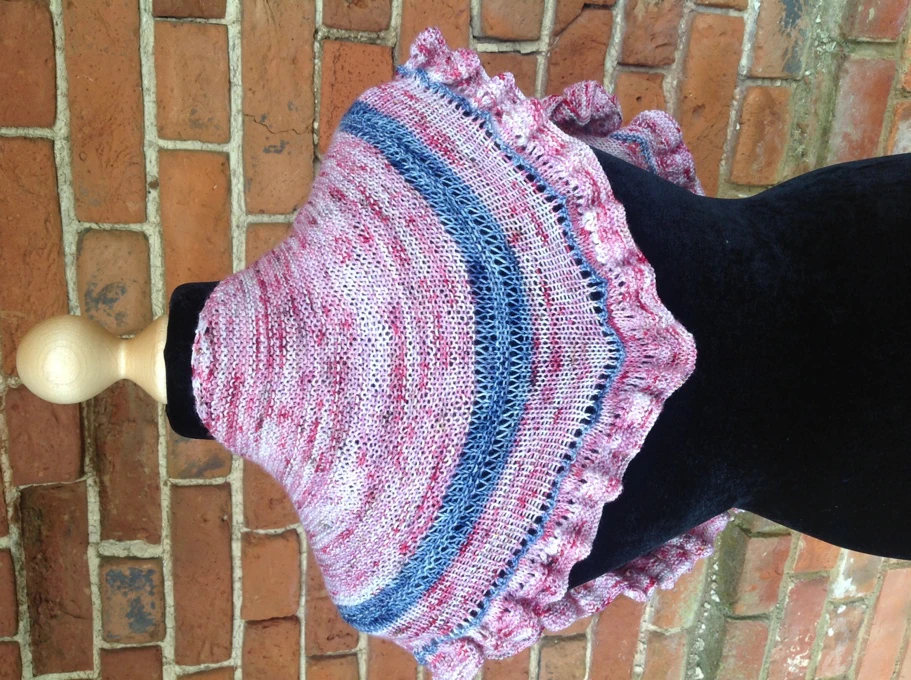 Ruffled By The Wind Shawlette visual from source page 2