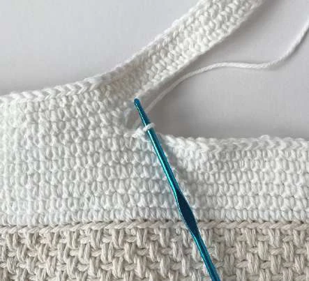 Spike Stitch Tote Bag visual from source page 8