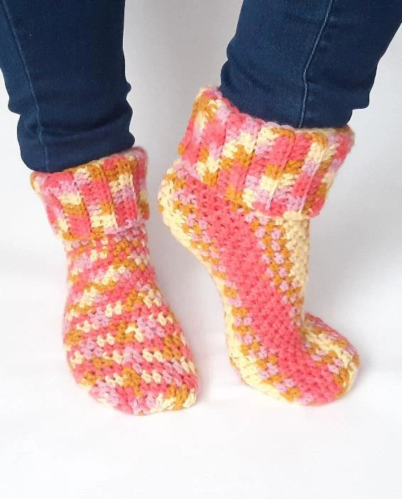 Super Simple Slipper Socks visual from source page 6
