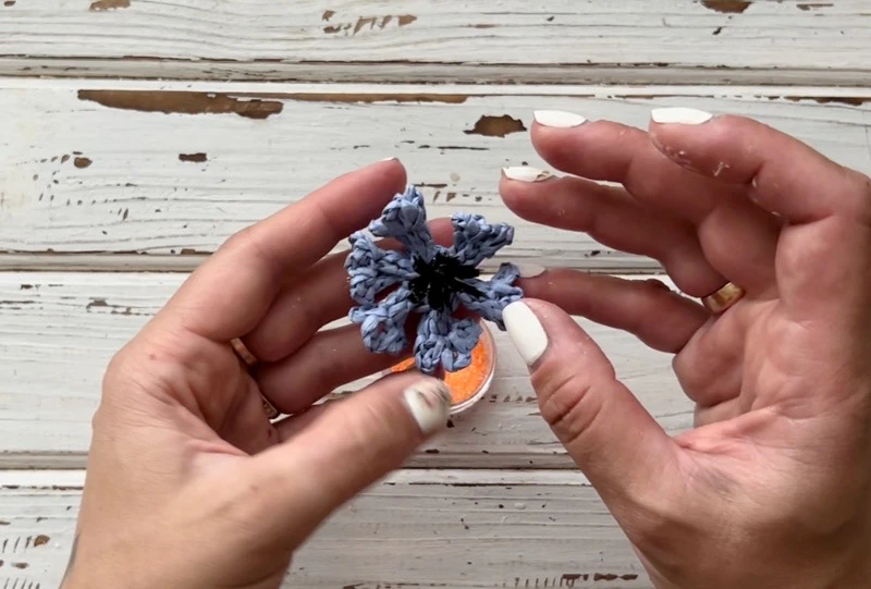 DIY Floral headband visual from source page 21