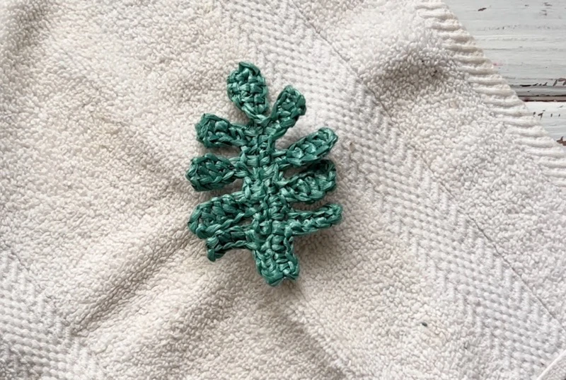 DIY Floral headband visual from source page 23