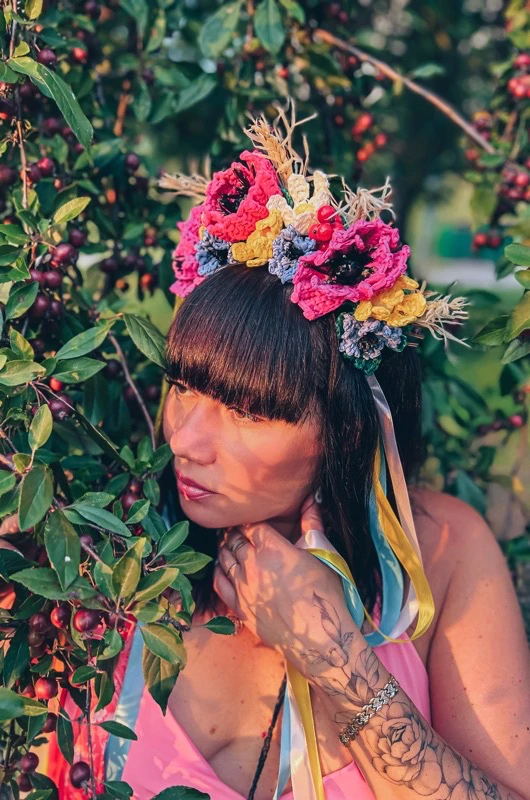 DIY Floral headband visual from source page 35