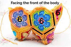 Granny squares dinausor visual from source page 19