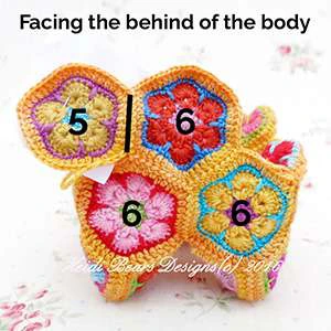 Granny squares dinausor visual from source page 20