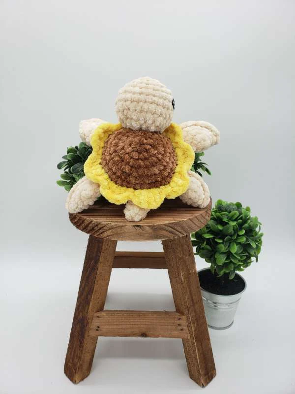 Happy Turtle sunflower